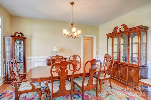 Concord, NC 28027,5421 Roberta Meadows CT