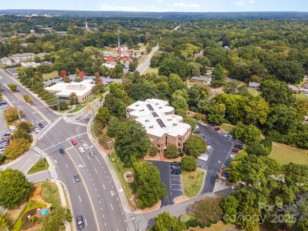 Concord, NC 28025,84 Lake Concord RD NE #Q