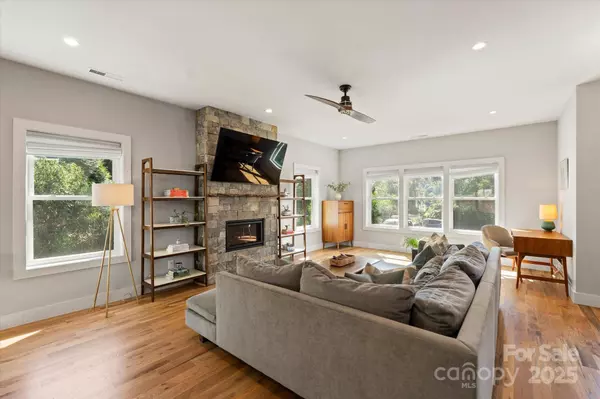 Asheville, NC 28806,152 Joyner AVE
