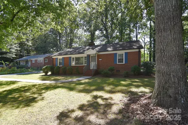 Charlotte, NC 28269,5312 Princess ST