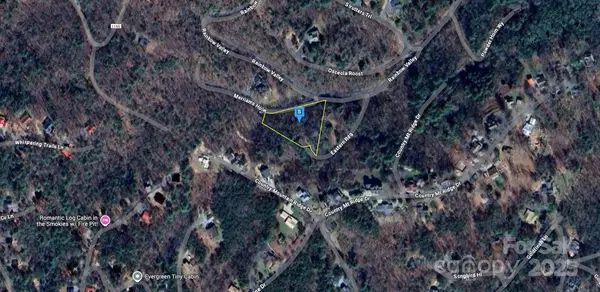 Murphy, NC 28906,22 Eastern RDG