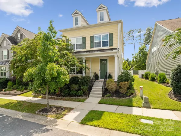 212 Helton LN, Fort Mill, SC 29708