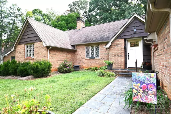 Conover, NC 28613,410 2nd AVE NW