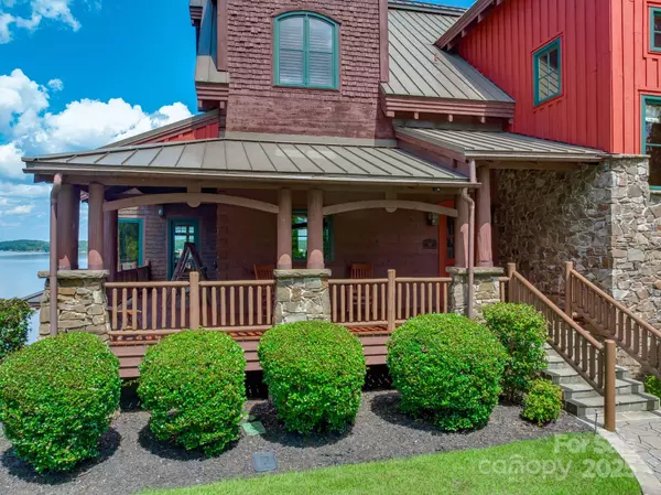 Ridgeway, SC 29130,197 Smooth Rock PT