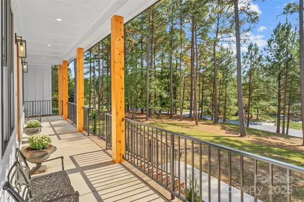Granite Falls, NC 28630,129 Greens RD