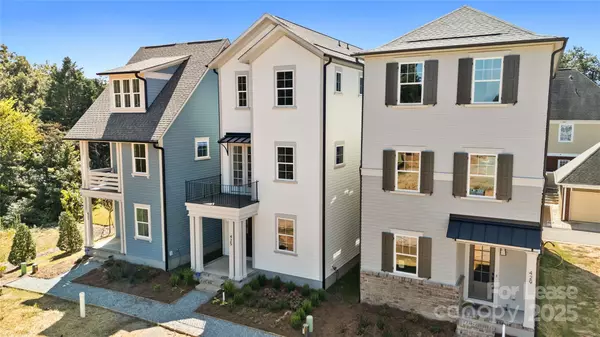 Davidson, NC 28036,425 Delburg Mill ALY