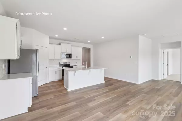 Gastonia, NC 28056,9534 Maltese DR