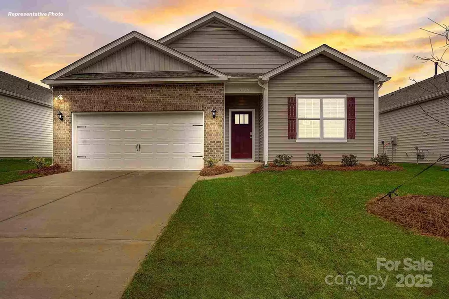 9534 Maltese DR, Gastonia, NC 28056