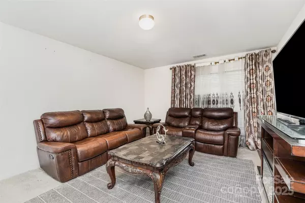 Gastonia, NC 28054,1029 Sundance DR