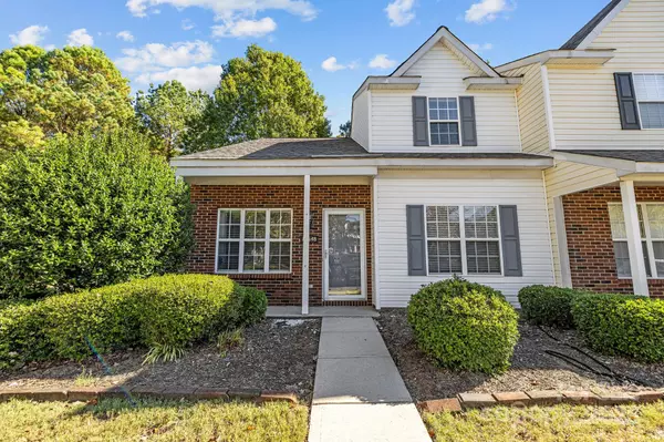 13648 Meade Glen CT, Charlotte, NC 28273