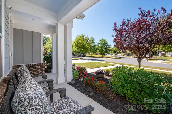 Clover, SC 29710,912 Elderberry LN