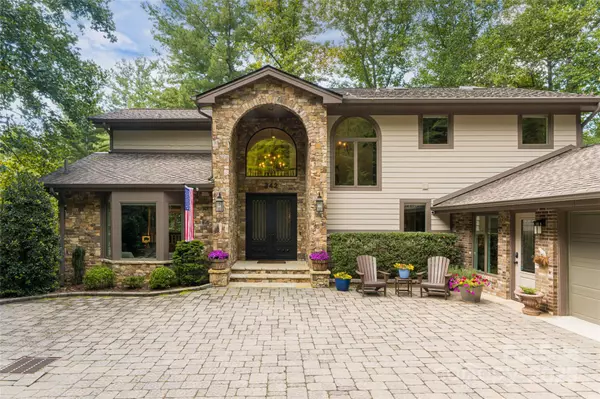 Asheville, NC 28805,342 E Sondley DR