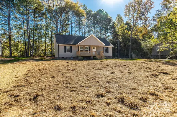 1369 Mack DR, Mcconnells, SC 29726