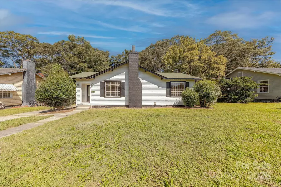 8 Bolt DR, Shelby, NC 28150