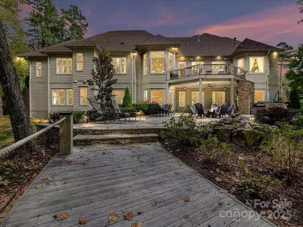 168 Brownstone DR, Mooresville, NC 28117