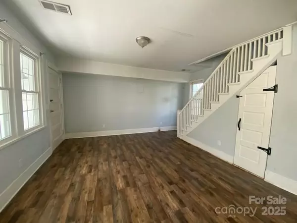 Badin, NC 28009,130 Maple ST