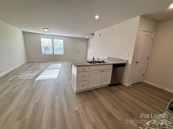 Salisbury, NC 28147,209 Century DR