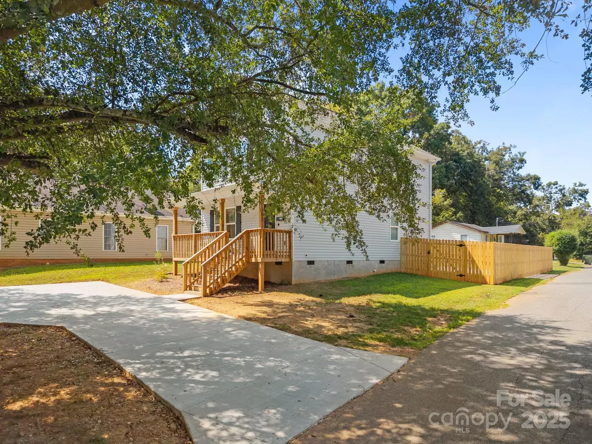 Fort Mill, SC 29715,101 Randolph ST