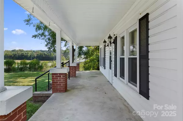 Kannapolis, NC 28081,4601 Mooresville RD