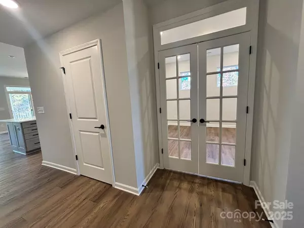 Mooresville, NC 28115,101 N Inneswood LN