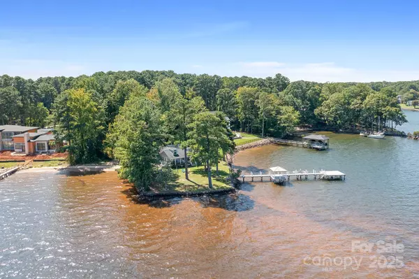 Denver, NC 28037,8293 Luckey Point RD