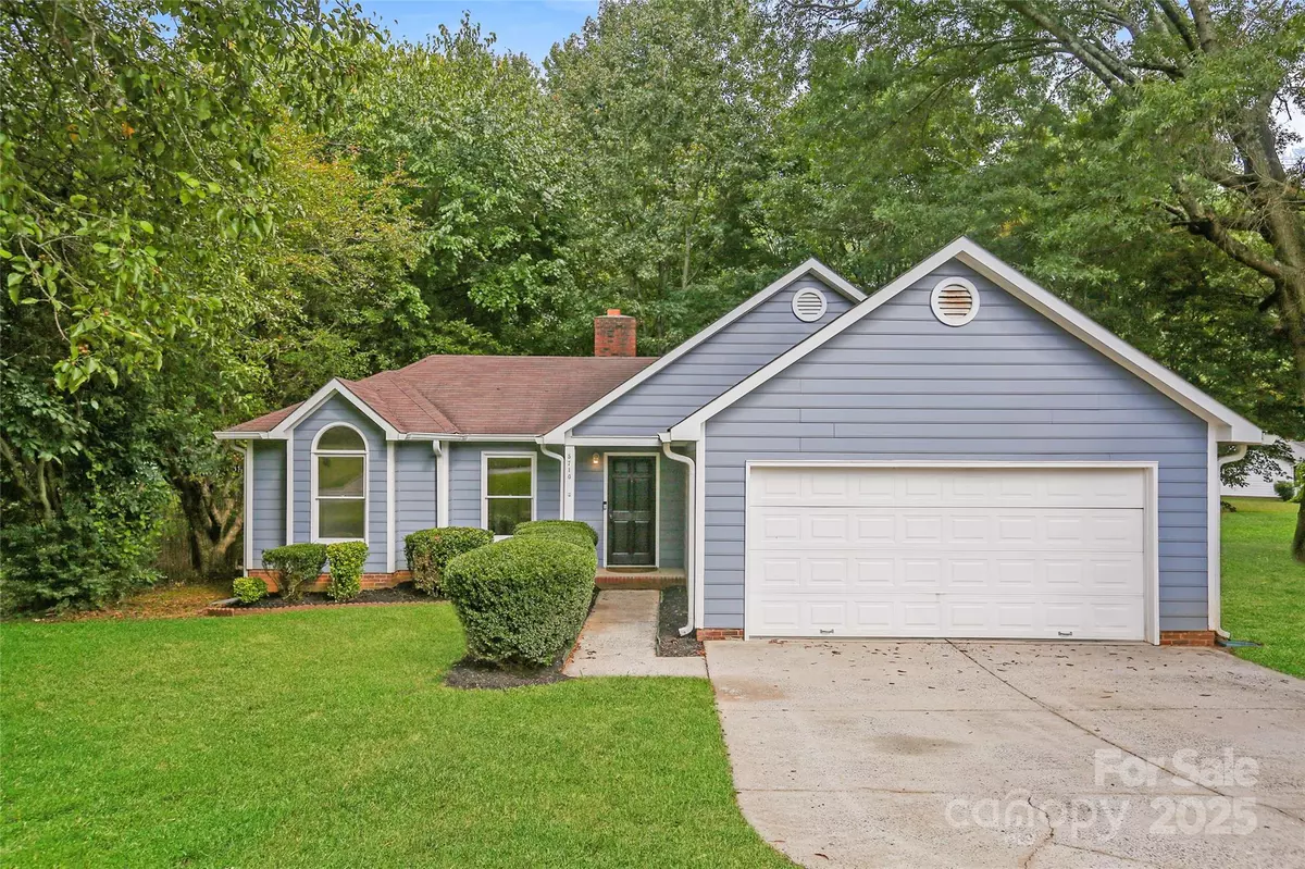 Charlotte, NC 28269,5710 Lambrook CT