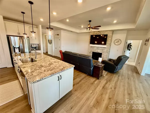 Belmont, NC 28012,1949 Sparkling Stream DR