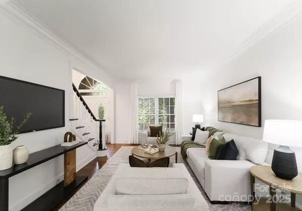 Charlotte, NC 28216,3839 Mountain Cove DR