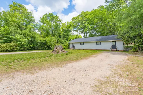 Fort Lawn, SC 29714,5624 Pleasant AVE #3