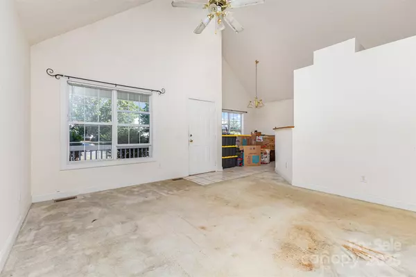 Concord, NC 28025,1001 Loch Lomond CIR