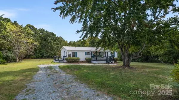 Lexington, NC 27295,354 W Grove RD