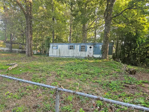 Morganton, NC 28655,109 Highlander ST