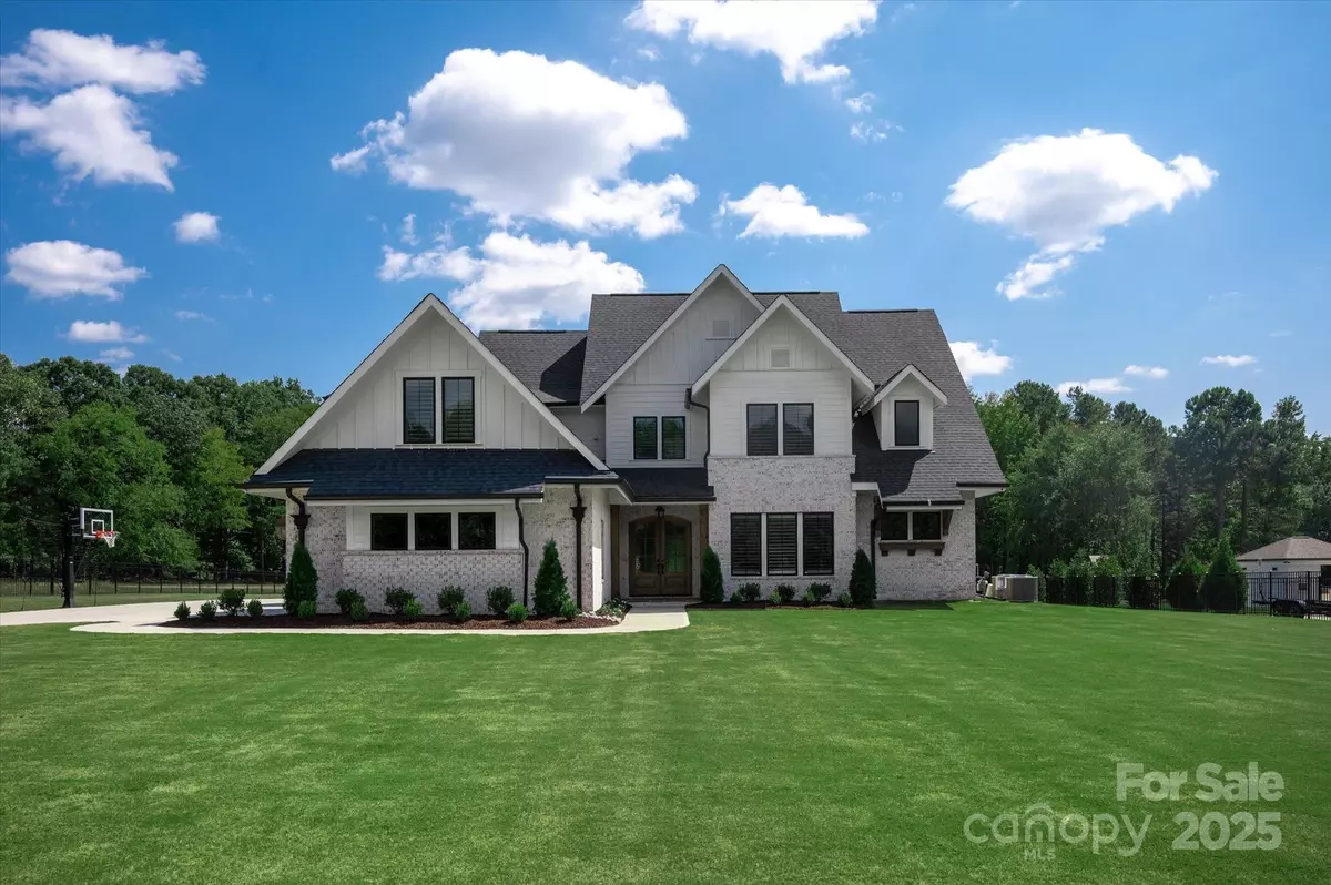 Waxhaw, NC 28173,1405 Waxhaw Marvin RD