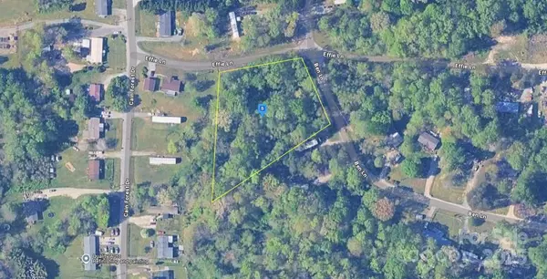 4380 Ben LN, Walkertown, NC 27051