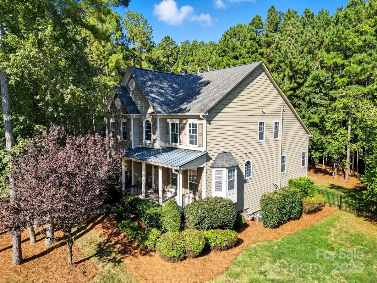 Mount Holly, NC 28120,300 Beech Bluff DR