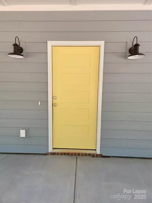 Waxhaw, NC 28173,Address not disclosed