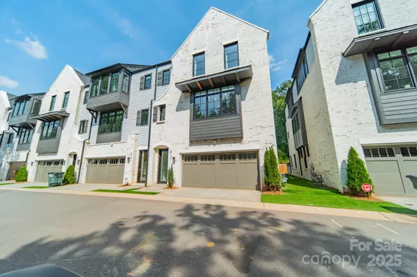 Charlotte, NC 28270,6121 Berryhill Towns DR