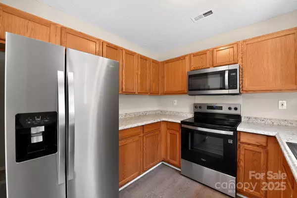 Charlotte, NC 28216,1318 Grass Meadows CT