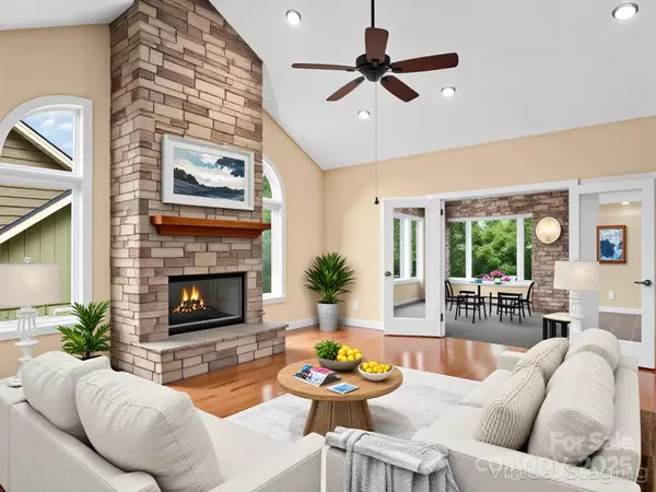 Hendersonville, NC 28791,54 Deep Valley LN