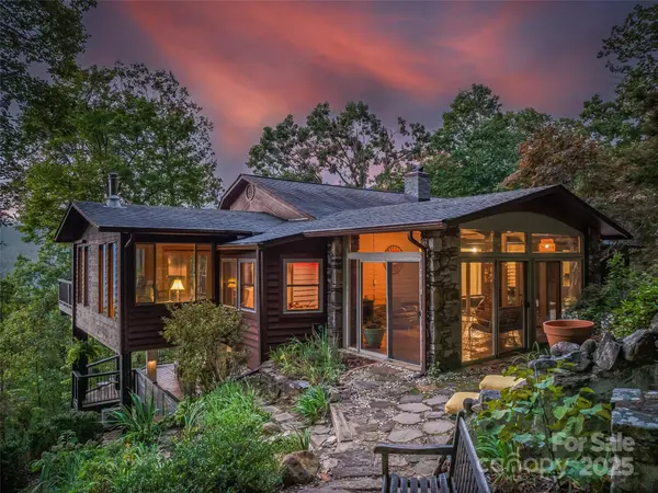 Asheville, NC 28805,605 Upper Sondley DR