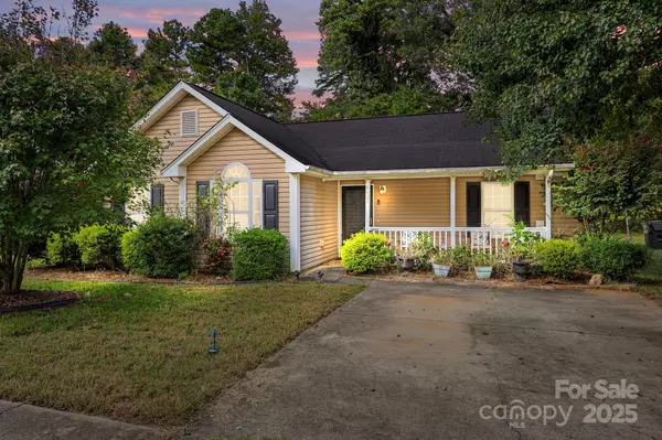 Charlotte, NC 28269,6623 Nevin Glen DR