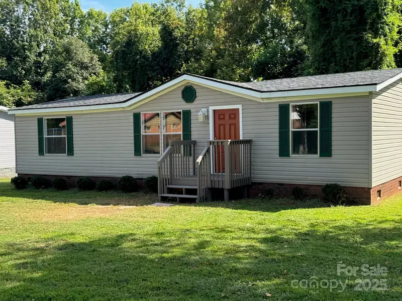 612 Stewart CT, Statesville, NC 28677