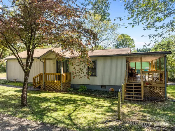 Black Mountain, NC 28711,202 Kerlee Heights RD