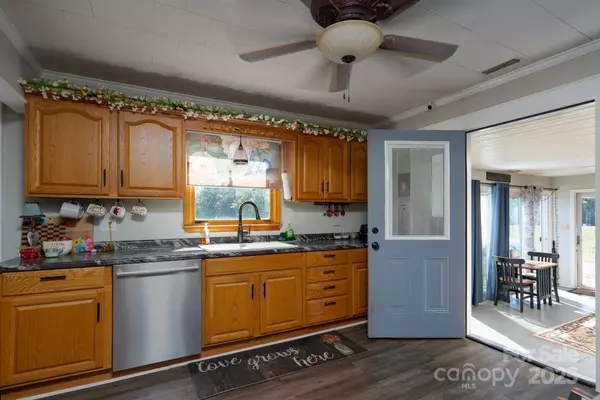 China Grove, NC 28023,9990 Old Concord RD