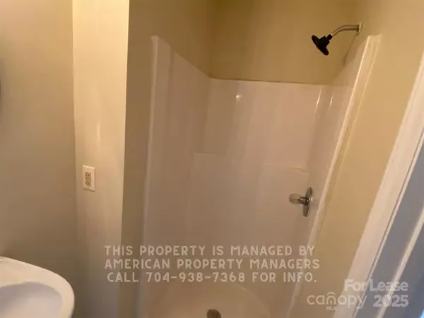 Kannapolis, NC 28083,1906 Lane ST