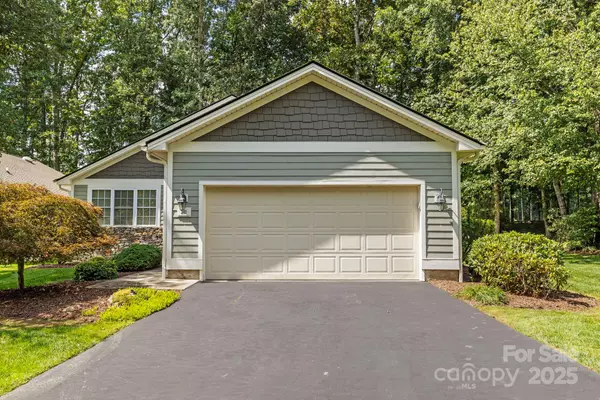 Etowah, NC 28729,241 Fairway View DR