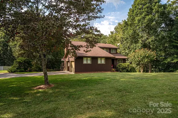 136 Griffin ST, Stanley, NC 28164