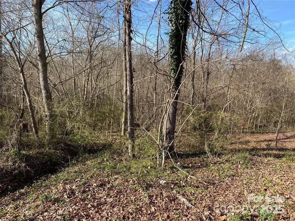 Lincolnton, NC 28092,00 Glenn ST