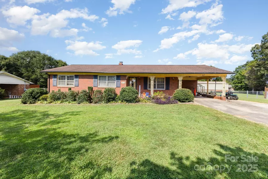 2415 Heavner RD, Lincolnton, NC 28092