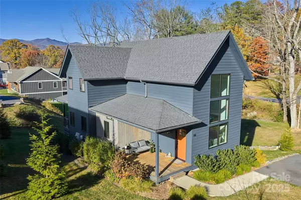 Swannanoa, NC 28778,110 Timberview DR